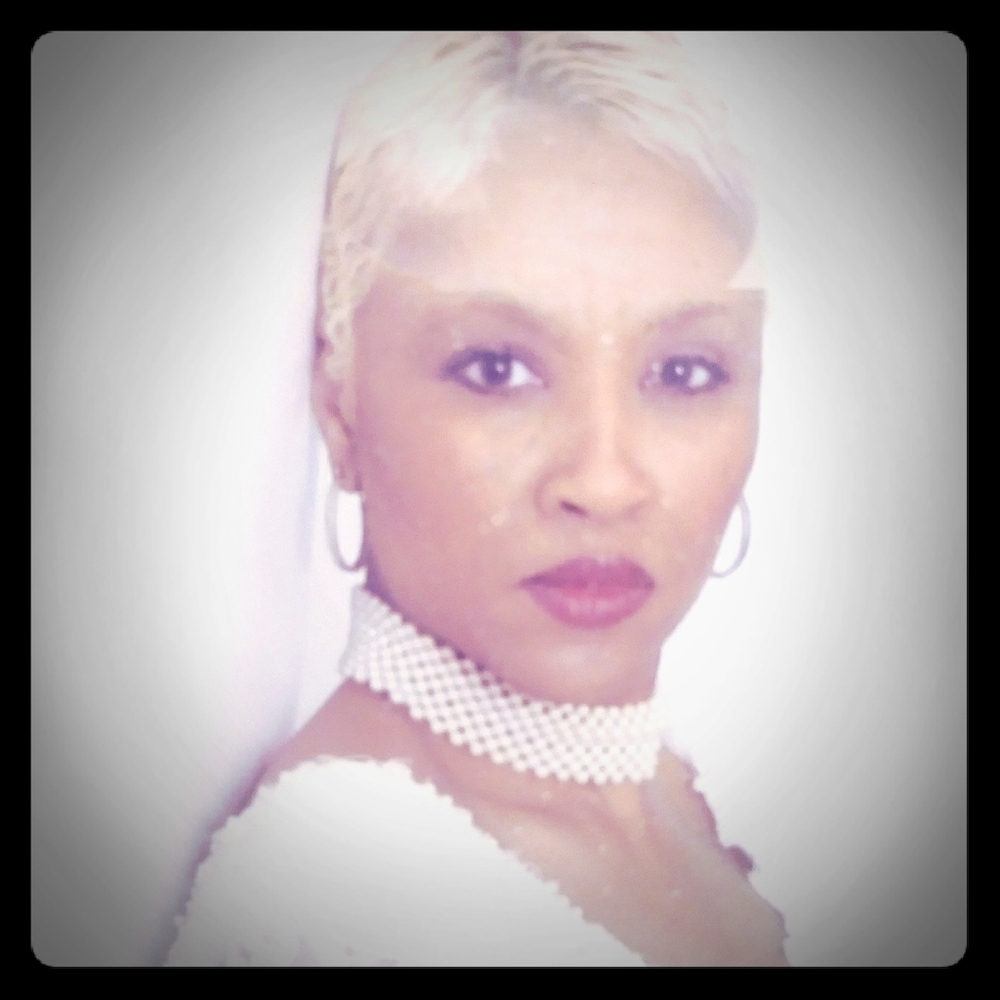 Meet your Posher, Tonya